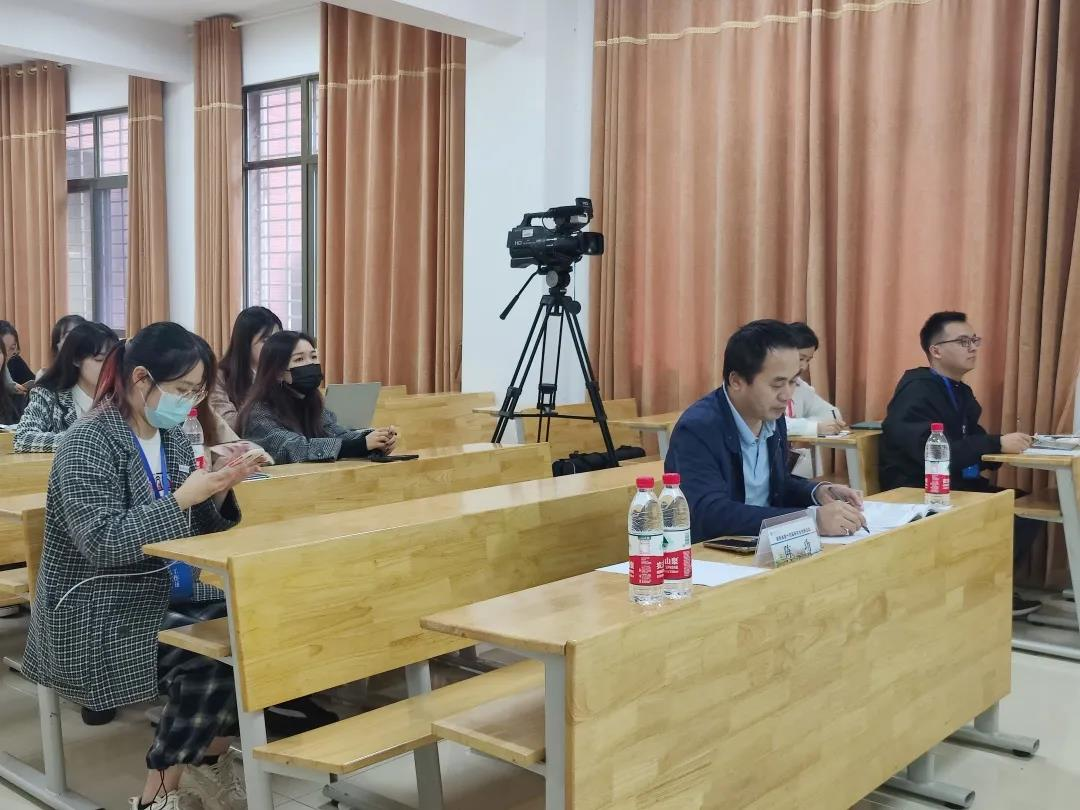 b8bb245aa4184959a65894d192922bd3.png b8bb245aa4184959a65894d192922bd3.png