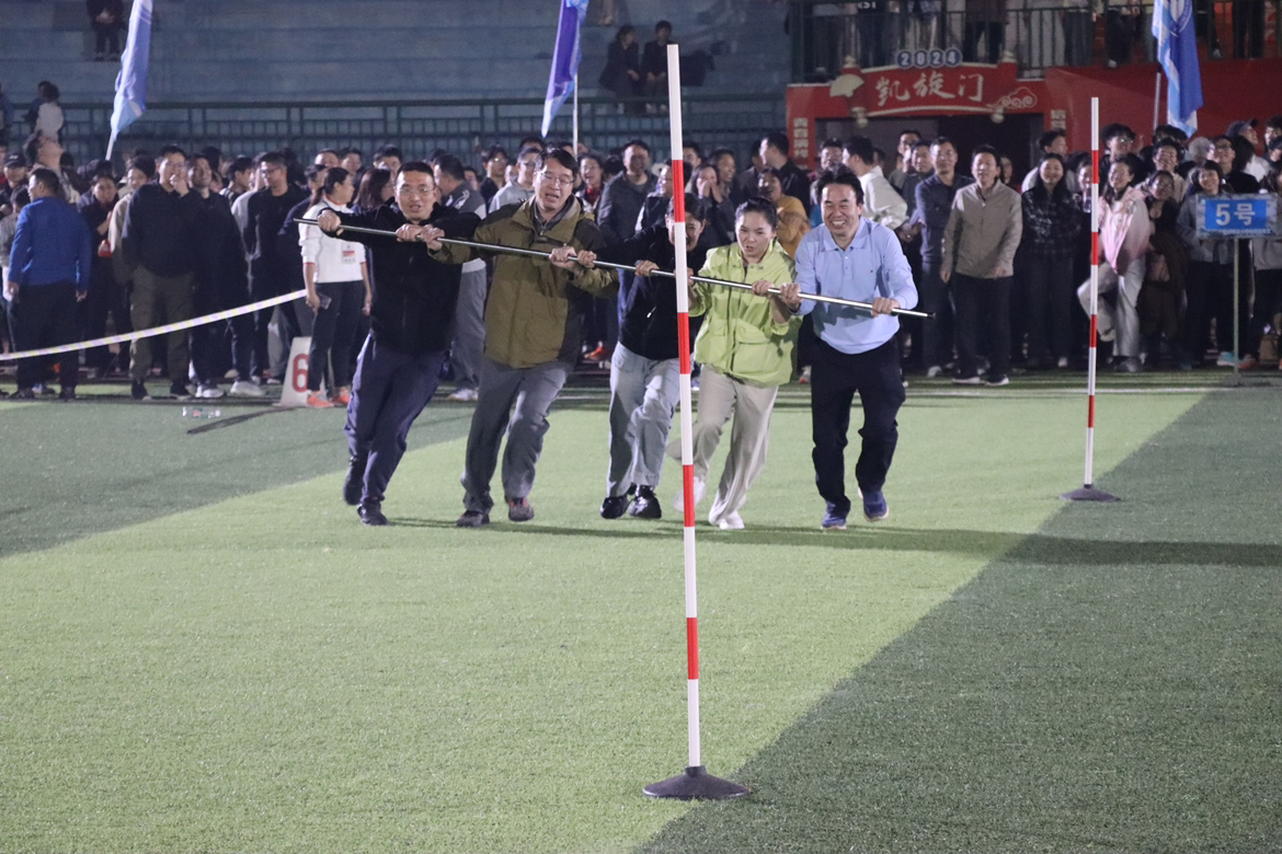 8e7702a886ad4af8a2d15a89cc6094ef.png 8e7702a886ad4af8a2d15a89cc6094ef.png