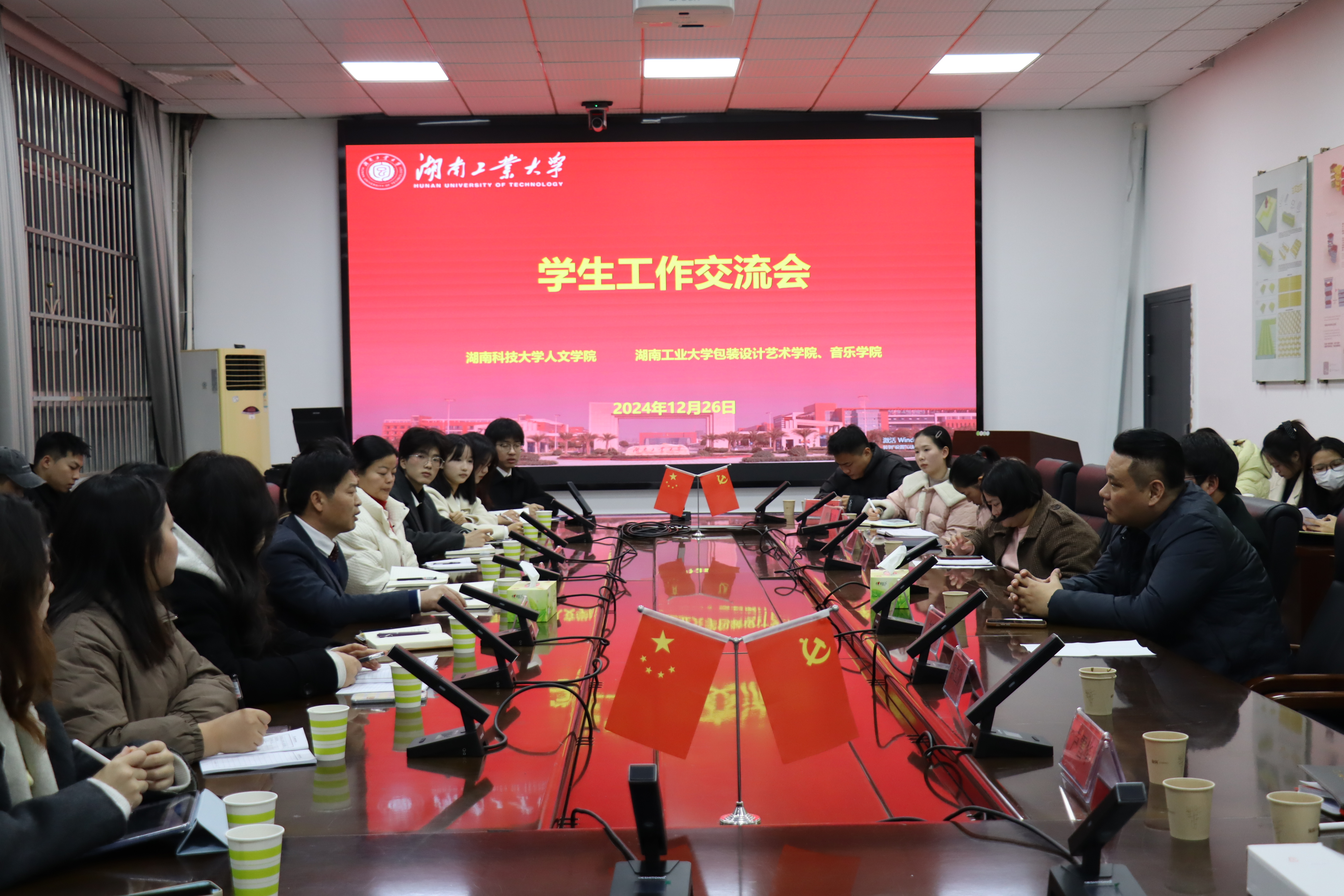 81a7693a1b6f4b14bcd7b27e694a11e3.jpg 81a7693a1b6f4b14bcd7b27e694a11e3.jpg