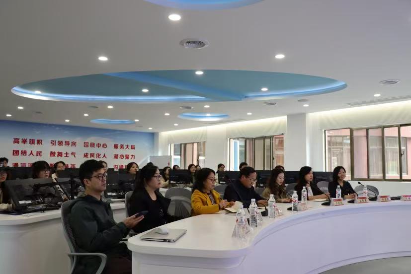 65f8cc8888c5478b958f1b614cea08f8.jpg 65f8cc8888c5478b958f1b614cea08f8.jpg