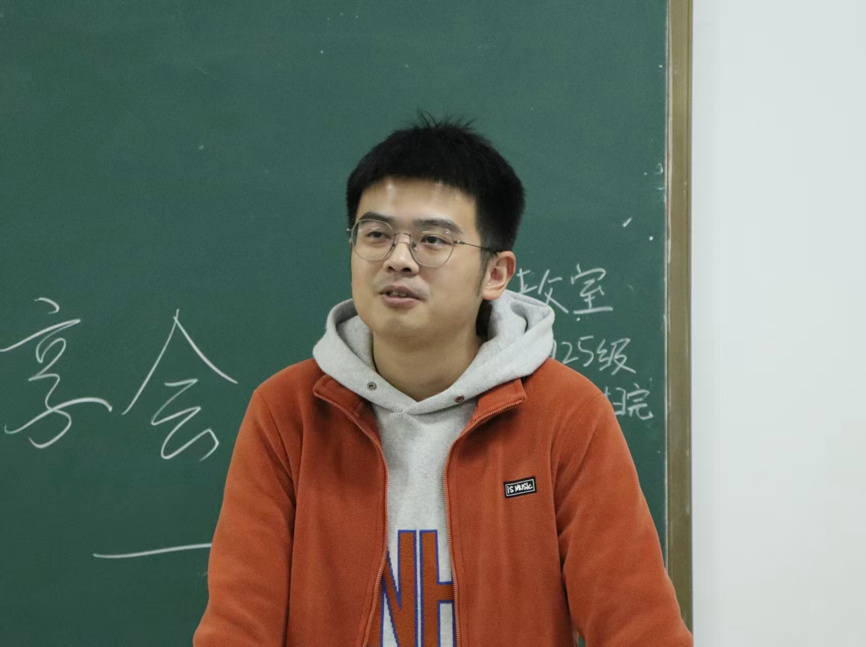 bc56e30bf41146b69f08d150c9709458.jpg bc56e30bf41146b69f08d150c9709458.jpg