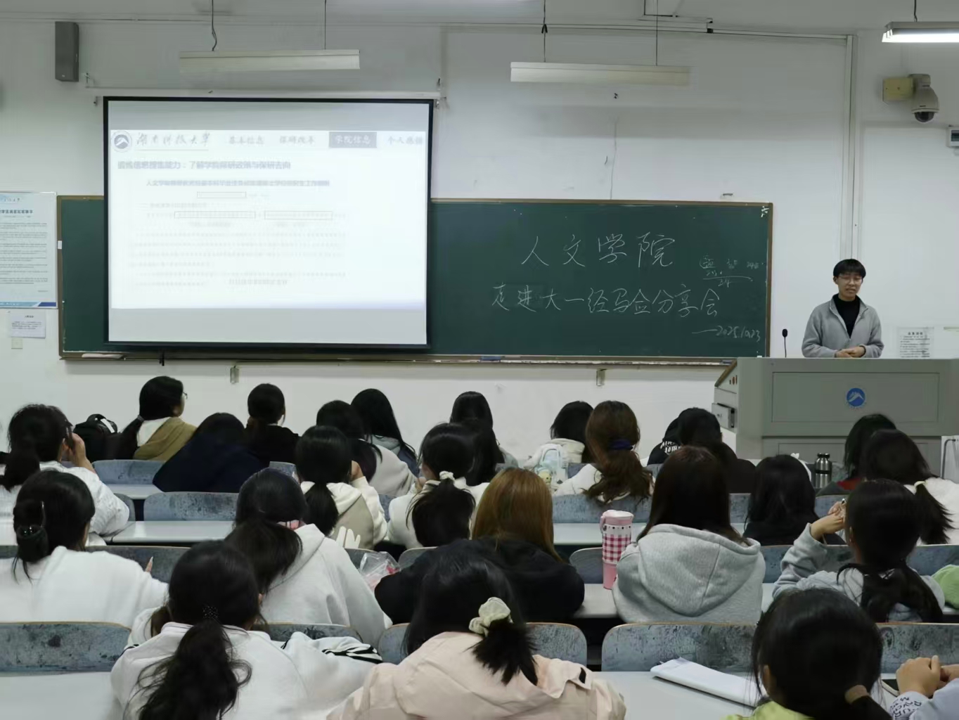 fa3b1b6f742e43cb9188c2ecd5ac9edf.jpg fa3b1b6f742e43cb9188c2ecd5ac9edf.jpg